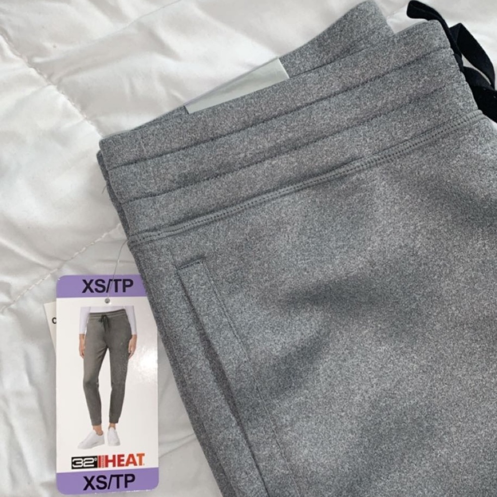 GREY JOGGERS